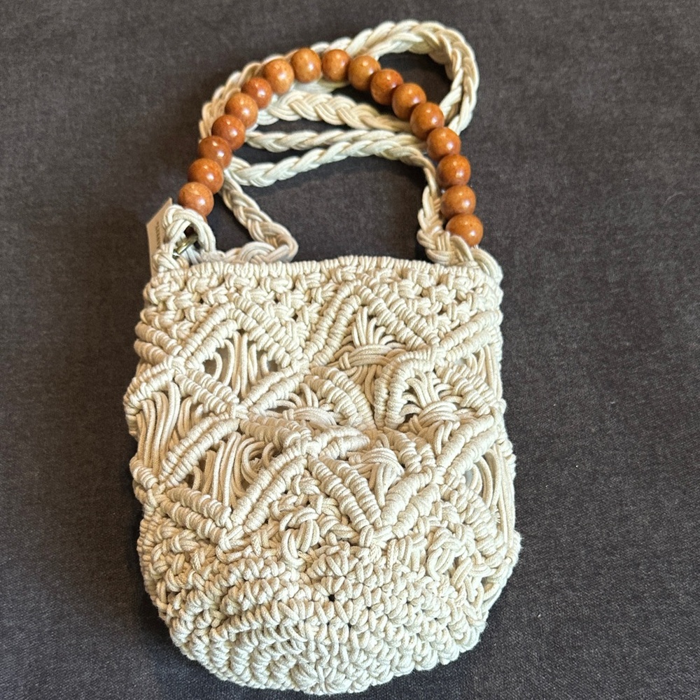 Cost Plus World Market Cream Macramé Crossbody Bag with Wooden Beads - Picture 4 of 6